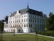 Zámek Bartošovice