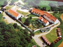 Tvrz Holešice