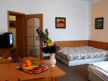 Aparthotel Villa Troya