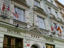 Hotel Julian