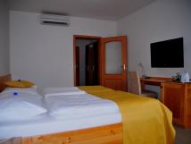 Hotel Sluneční dvůr