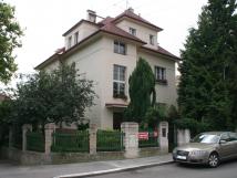 DD – Guest House