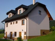 Apartmány u tenisového kurtu