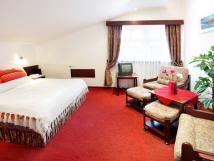 Tenis & Hotel