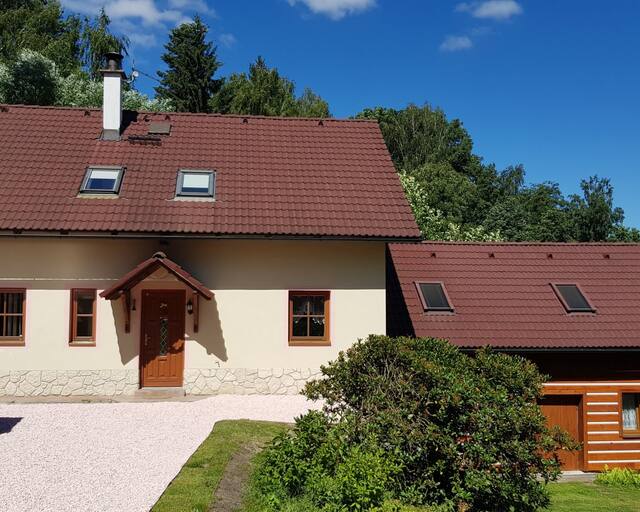 PENZION U DVOU JEDLÍ