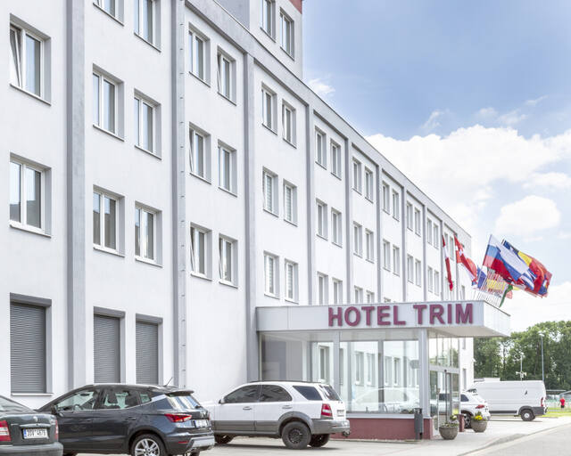 Hotel Trim
