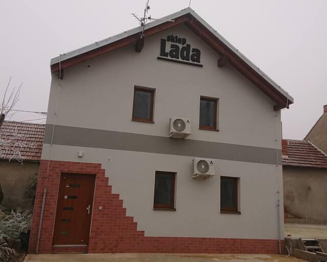 Sklep Lada