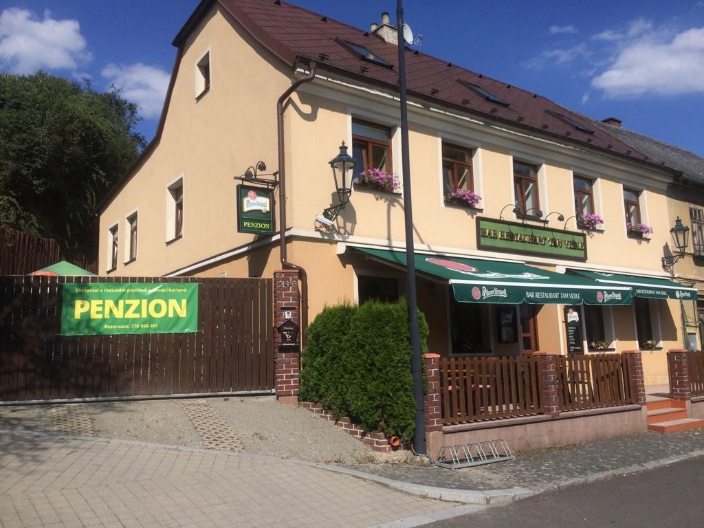 Penzion a restaurace Tam Vedle
