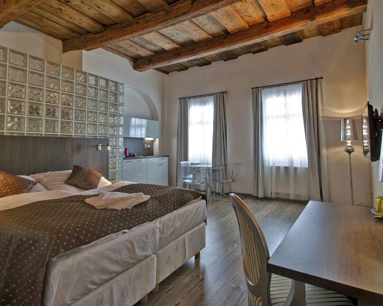 Suites & Apartments U Tří hrušek