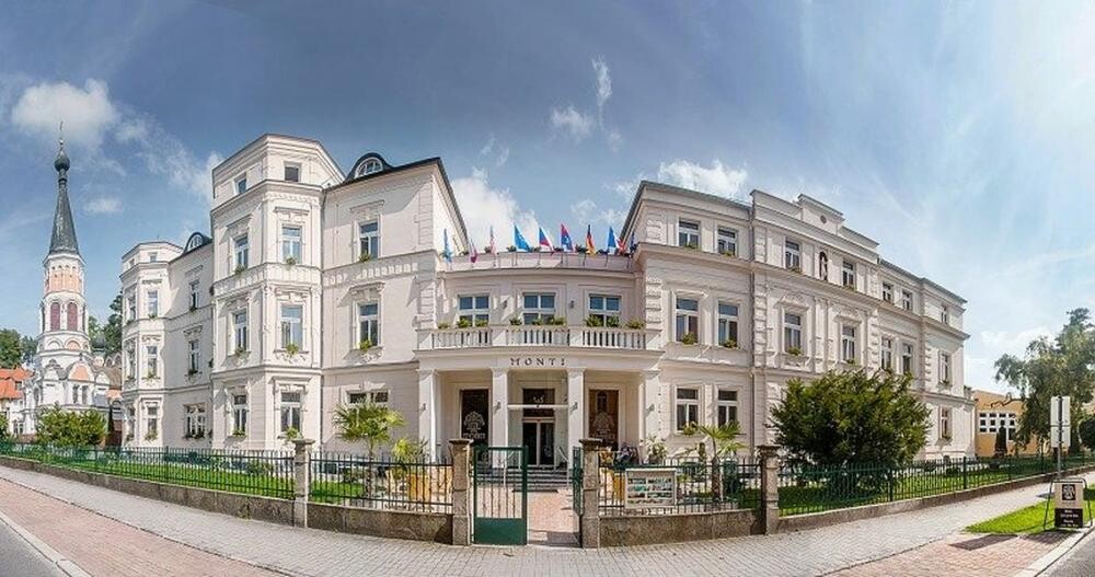 Hotel Monti Spa
