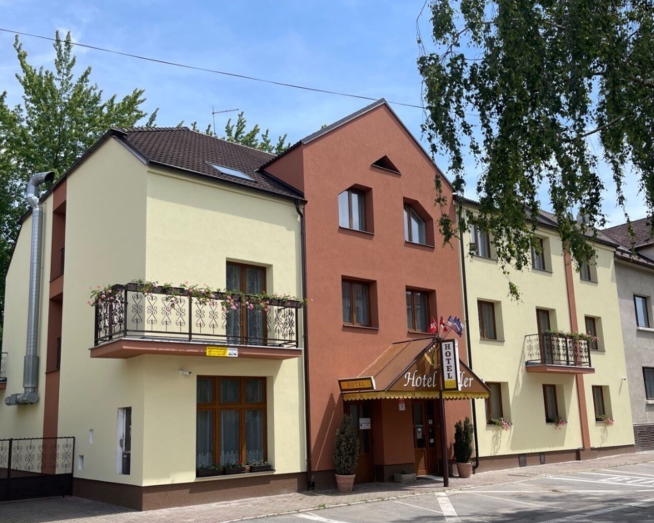 Hotel Adler