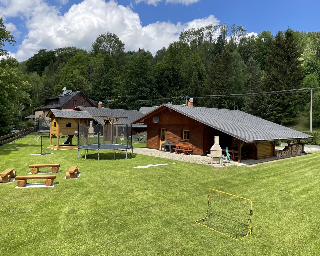 Chalupy pod Pyšnou loukou