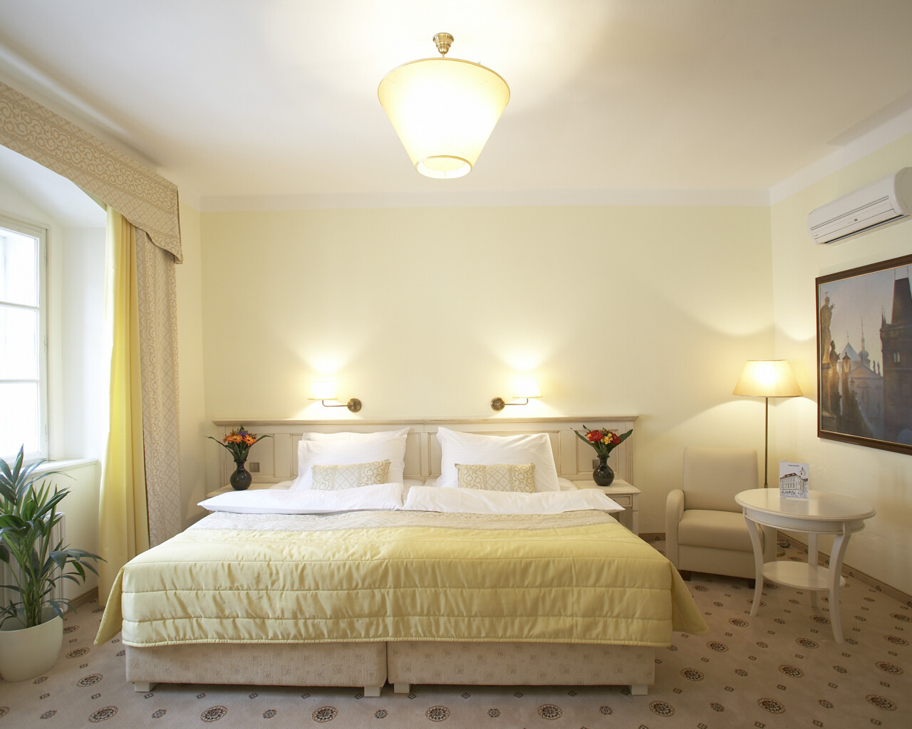 Hotel Metamorphis