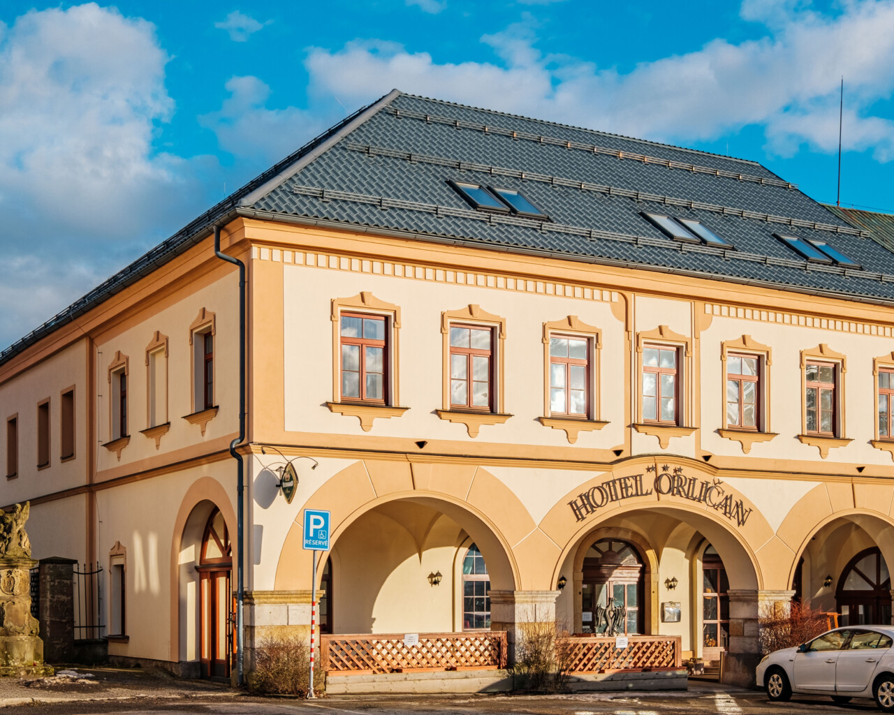 Hotel Orličan