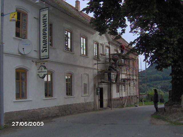 Hostinec u Kostela