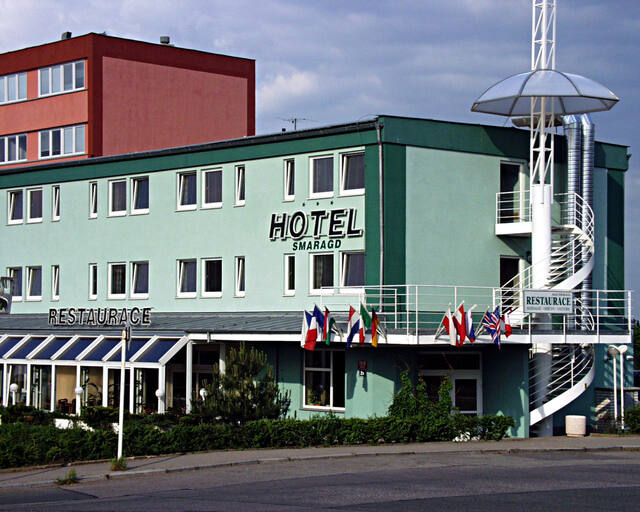 Hotel SMARAGD, s.r.o.