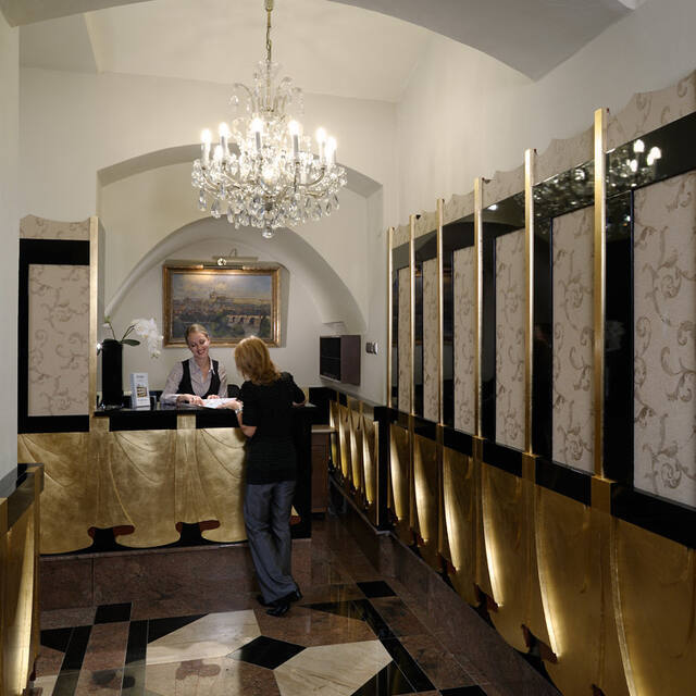 Hotel Charles