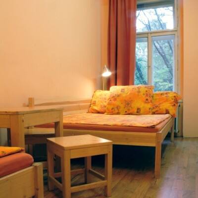HOSTEL ELF, s.r.o.