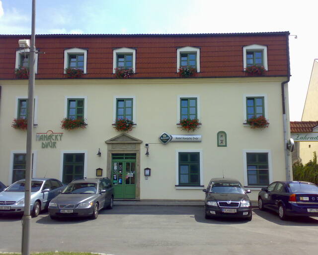 Hanácký Dvůr