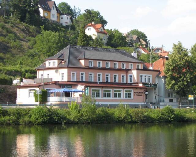 Hotel V Pivovaře Davle