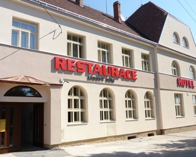 Hotel a restaurace Lidový dům