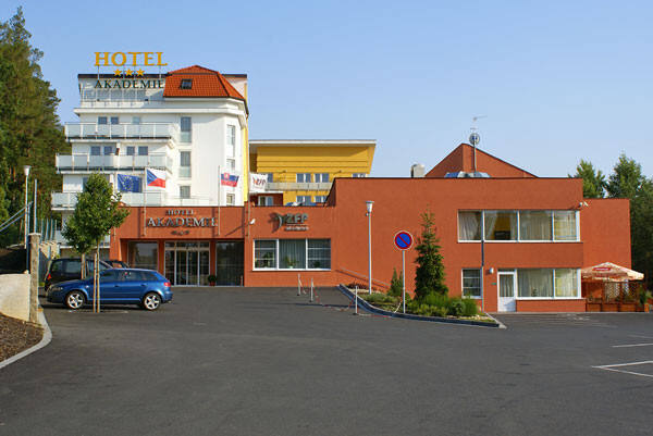 Hotel Akademie Naháč