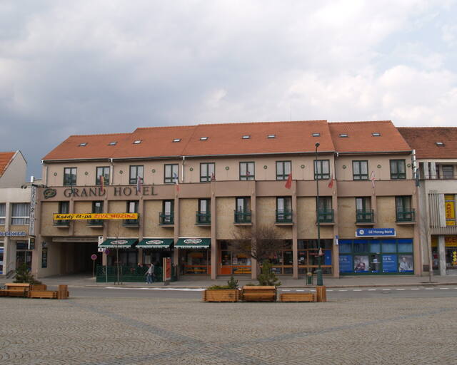 Grand Hotel - Bowling