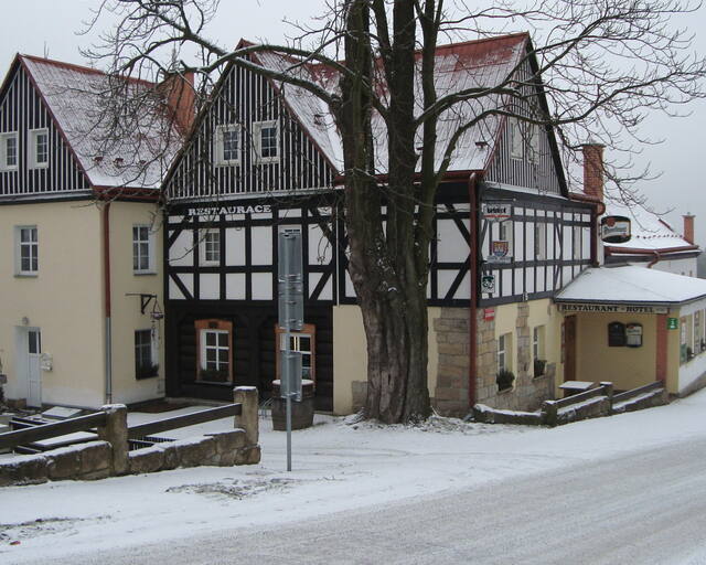 Hotel U Zeleného stromu v Janově nad Hřenskem