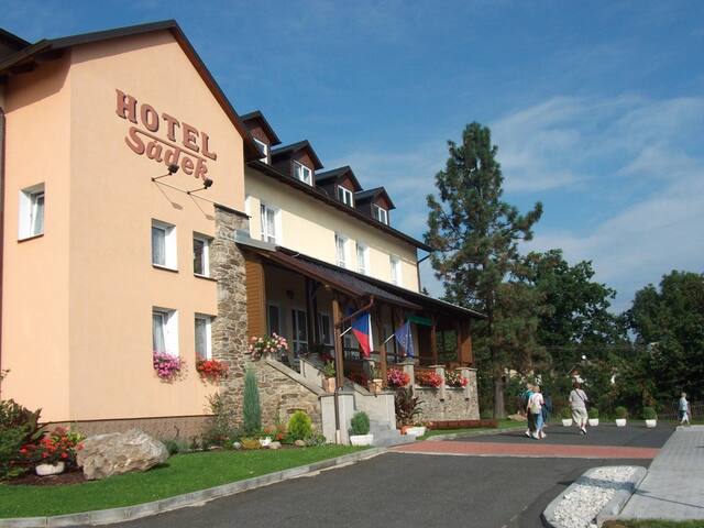 Hotel Sádek