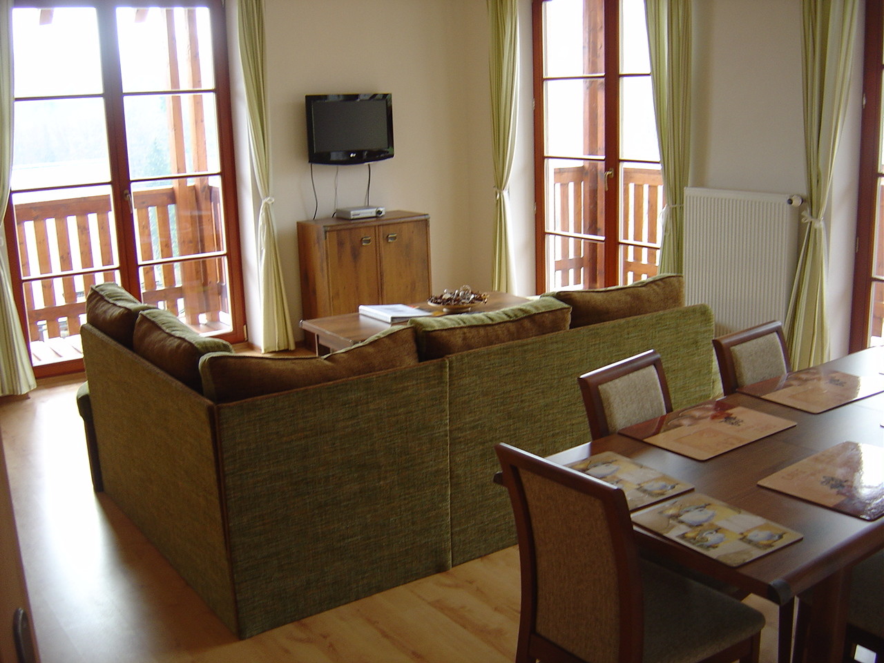 Apartmány Rachelle a Valerie
