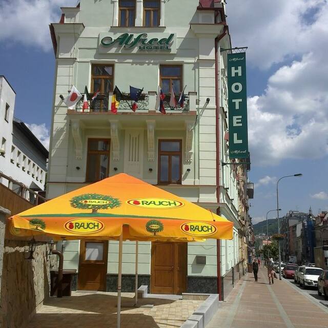 Hotel Alfred