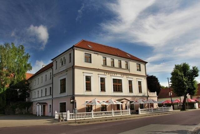 Vranov nad Dyjí, Zámecký hotel
