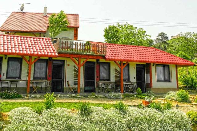 Penzion Nad jezerem