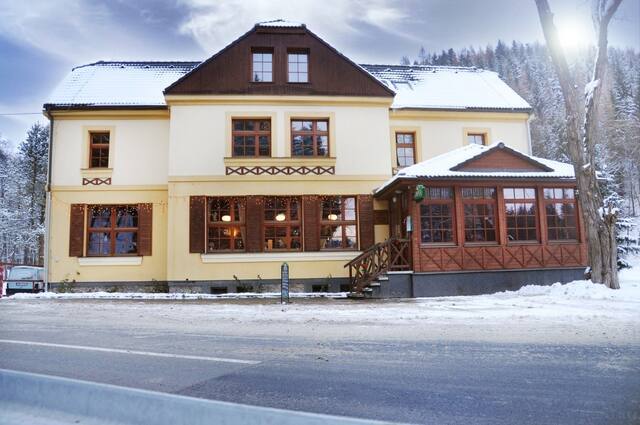 Hotel Růžové udolí