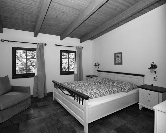 PENZION U VINAŘE - ZEMÁNEK - VELKÉ BÍLOVICE