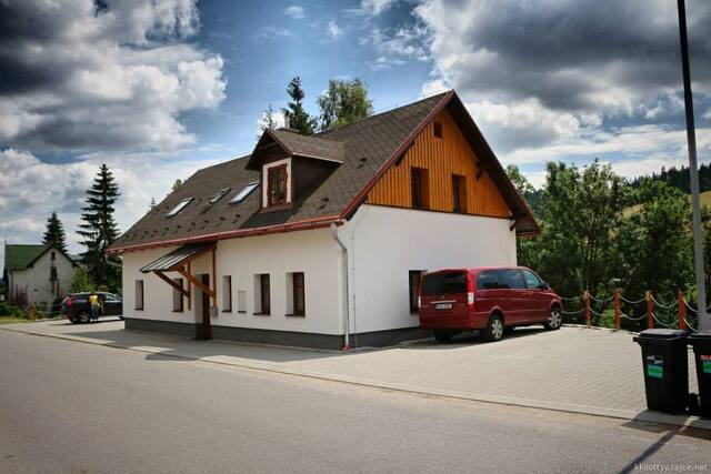 Chata Joudovna a apartmány KabošPetra