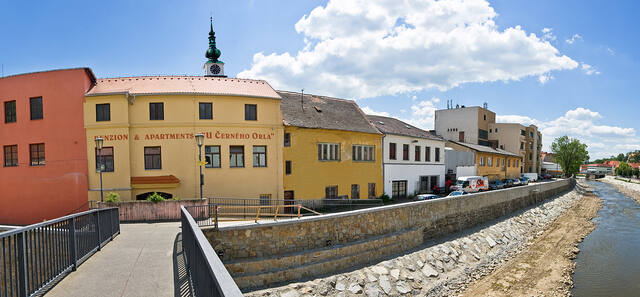 Hotel & Apartments U Černého orla