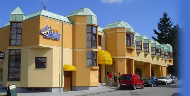 Hotel Laguna