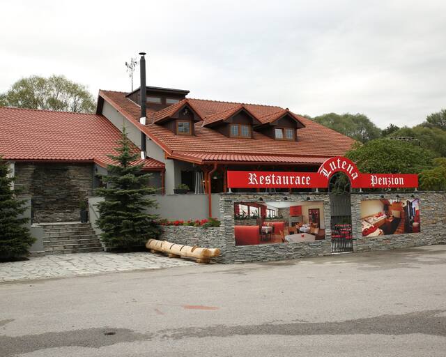 Restaurace a penzion Lutena