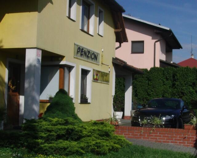 Penzion - Květinová