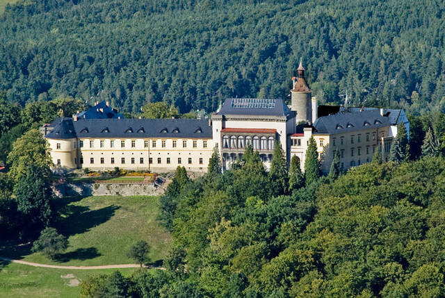 Chateau Hotel Zbiroh